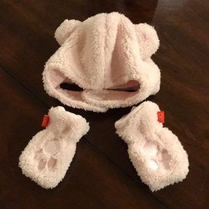 Magnetic Me Winter hat & Mittens